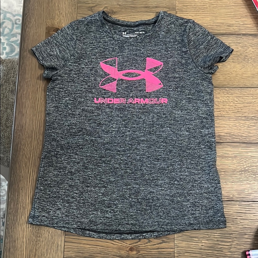 Under Armour Gray and Pink Short Sleeve Tee Girls youth large